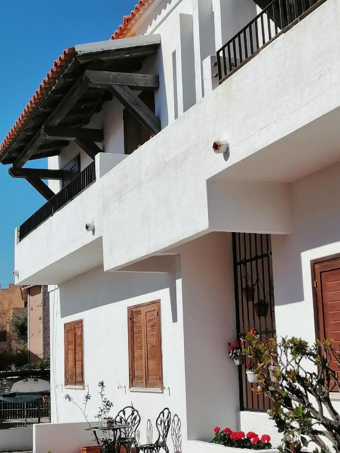 Aria Di Vacanza - Molara Loiri Porto San Paolo Dış mekan fotoğraf